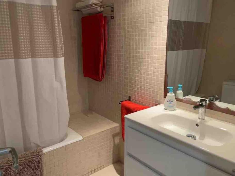 Apartamento Moderna Y Alegre Vivienda Junto Al Mar . Roquetas de Mar Exterior foto