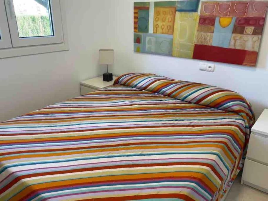 Apartamento Moderna Y Alegre Vivienda Junto Al Mar . Roquetas de Mar Exterior foto