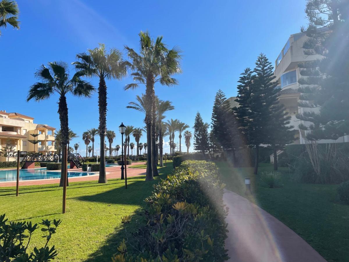 Apartamento Moderna Y Alegre Vivienda Junto Al Mar . Roquetas de Mar Exterior foto